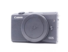 Canon EOS M200
