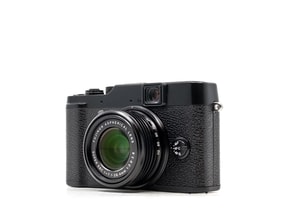 Fujifilm X10