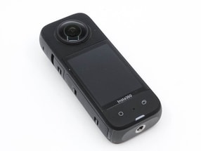 Insta360 X3