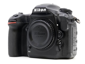 Nikon D500