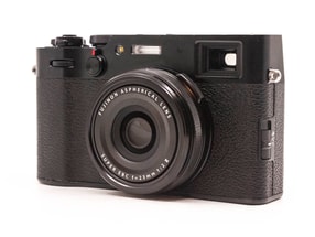 Fujifilm X100V
