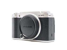 Fujifilm X-M5