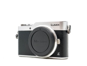 Panasonic Lumix DC-GX800