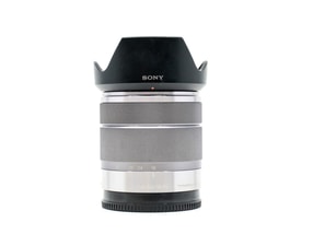 Sony E 18-55mm f/3.5-5.6 OSS