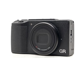 Ricoh GR II