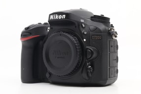 Nikon D7200