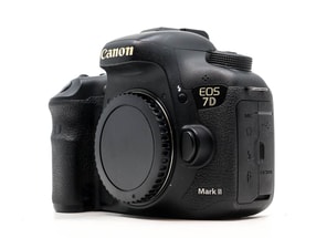 Canon EOS 7D Mark II