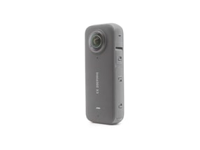 Insta360 X3