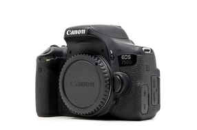 Canon EOS 750D
