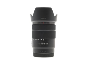 Sony E 18-135mm f/3.5-5.6 OSS