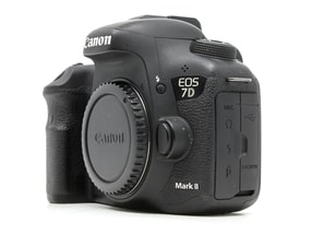 Canon EOS 7D Mark II