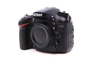 Nikon D7200
