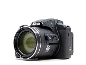 Nikon Coolpix B700