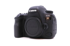 Canon EOS 6D Mark II