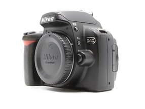 Nikon D40