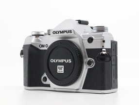 Olympus OM-D E-M5 Mark III