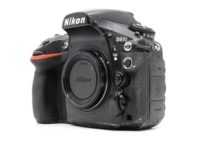 Nikon D810