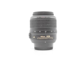 Nikon AF-S DX Nikkor 18-55mm f/3.5-5.6G VR