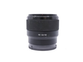 Sony FE 50mm f/1.8