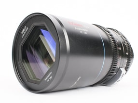 Sirui Venus 135mm T2.9 1.8x Anamorf - Sony FE Fit