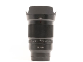 Sony FE 35mm f/1.4 ZA Zeiss Distagon T*
