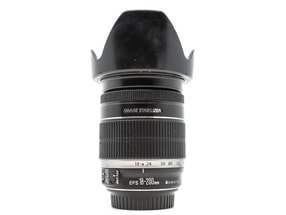 Canon EF-S 18-200mm f/3.5-5.6 IS