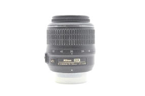 Nikon AF-S DX Nikkor 18-55mm f/3.5-5.6G VR