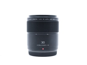 Panasonic Lumix G Macro 30mm f/2.8 ASPH Mega O.I.S.
