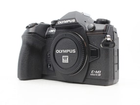 Olympus OM-D E-M1 Mark III