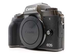 Canon EOS M5