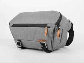 Peak Design Everyday Sling 10L