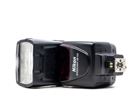 Nikon SB-700 Speedlight