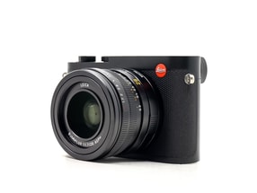 Leica Q2