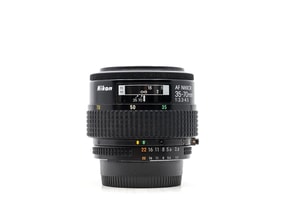 Nikon AF Nikkor 35-70mm f/3.3-4.5
