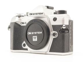 OM SYSTEM OM-5