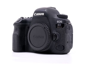 Canon EOS 6D Mark II
