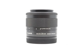Canon EF-M 28mm f/3.5 Macro IS STM