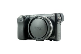 Sony Alpha NEX-7