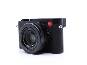Leica D-Lux 8