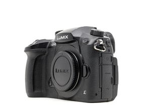 Panasonic Lumix DMC-GH5