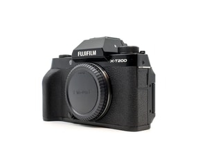 Fujifilm X-T200