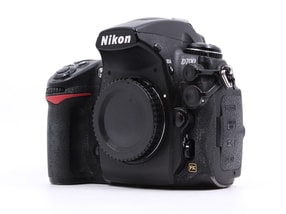 Nikon D700