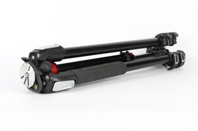 Manfrotto MT055XPRO3 Tripod