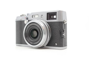 Fujifilm X100s
