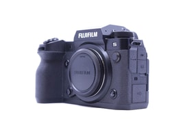Fujifilm X-H2S