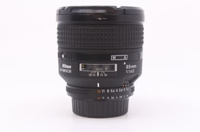 Nikon AF Nikkor 85mm f/1.4D