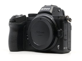 Nikon Z5