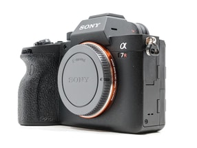 Sony Alpha A7R IV