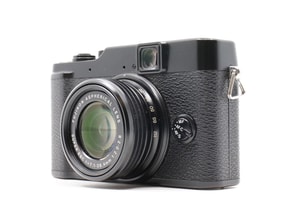 Fujifilm X10