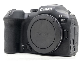 Canon EOS R7
